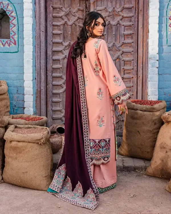 Maria Osama Khan Sakhiyaan Stitched Collection’22 Mahpara